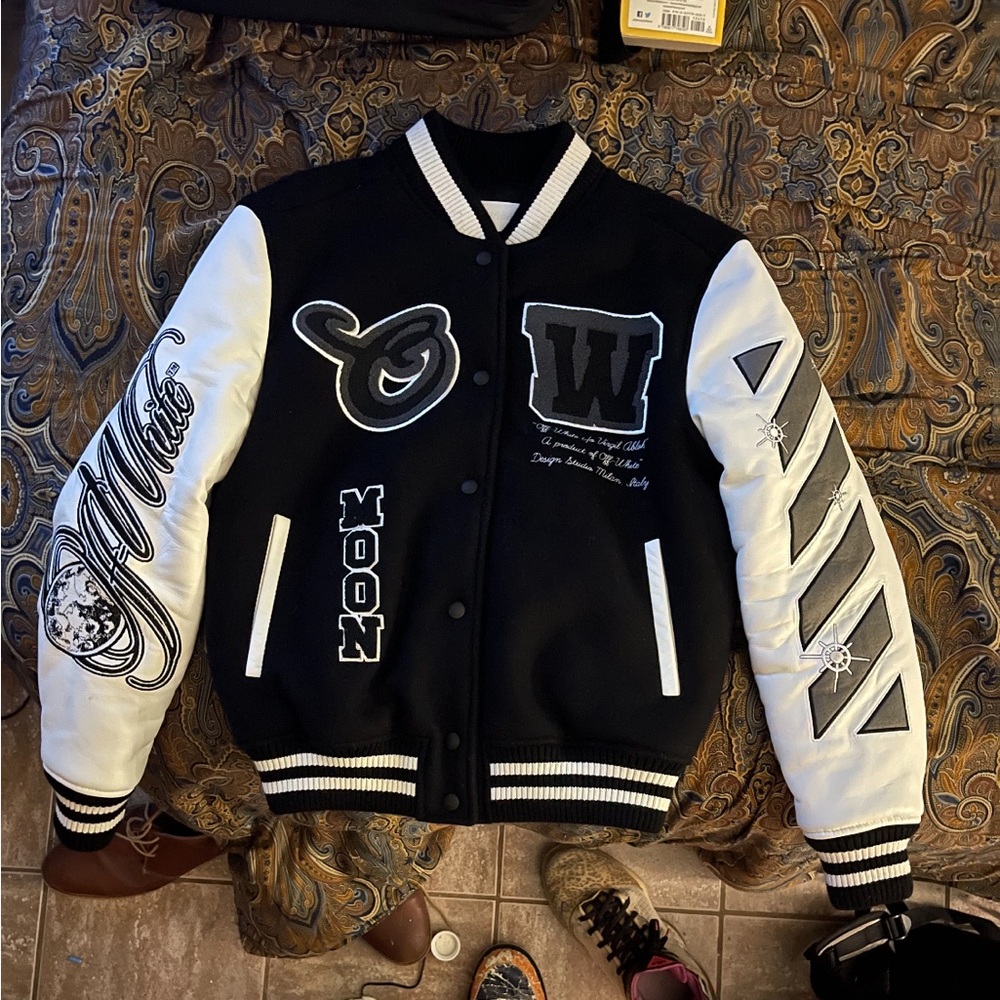 Off White Moon Varsity